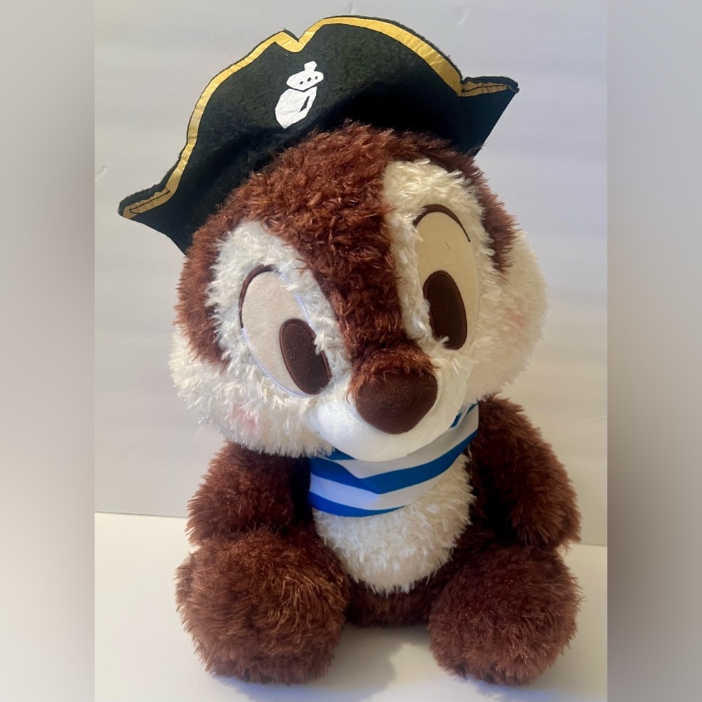 Chip Pirate Mega Jumbo Big Plush Doll is a fluffy Disney collector's item Japan